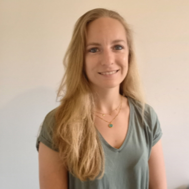 Lisa G. - Copywriter santé & bien-être | Ancienne infirmière