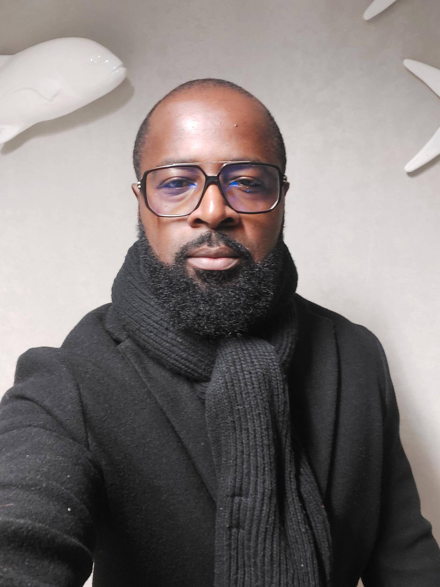 Yves N.