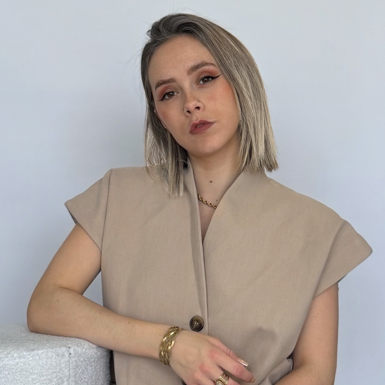 Lisa J.