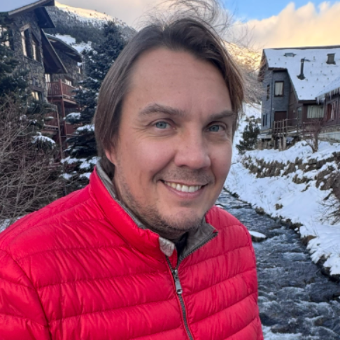 Igor Plyusnin - Founder & Managing Director