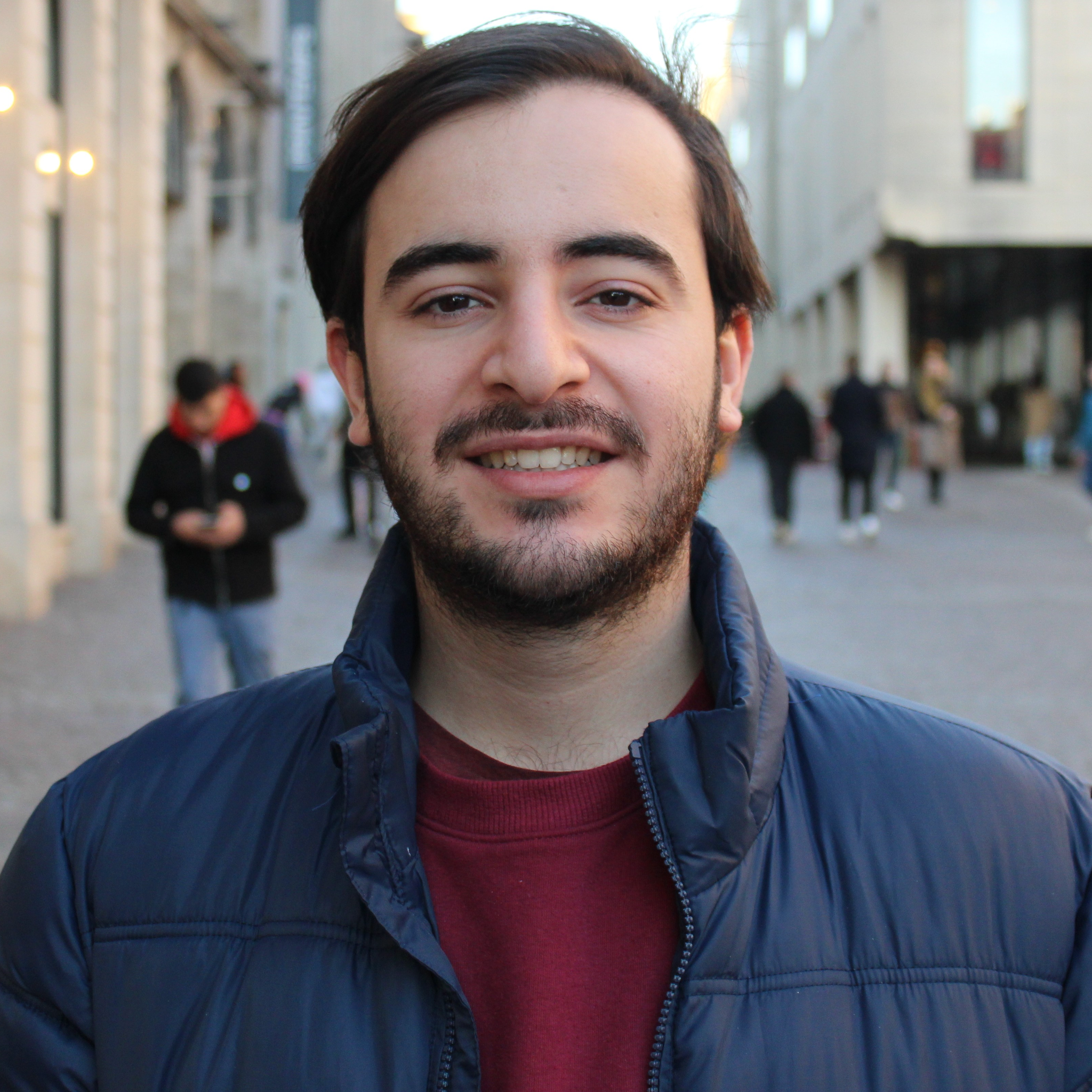 Younes H.