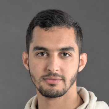 Yassine A. - Développeur Full Stack | WordPress & IA