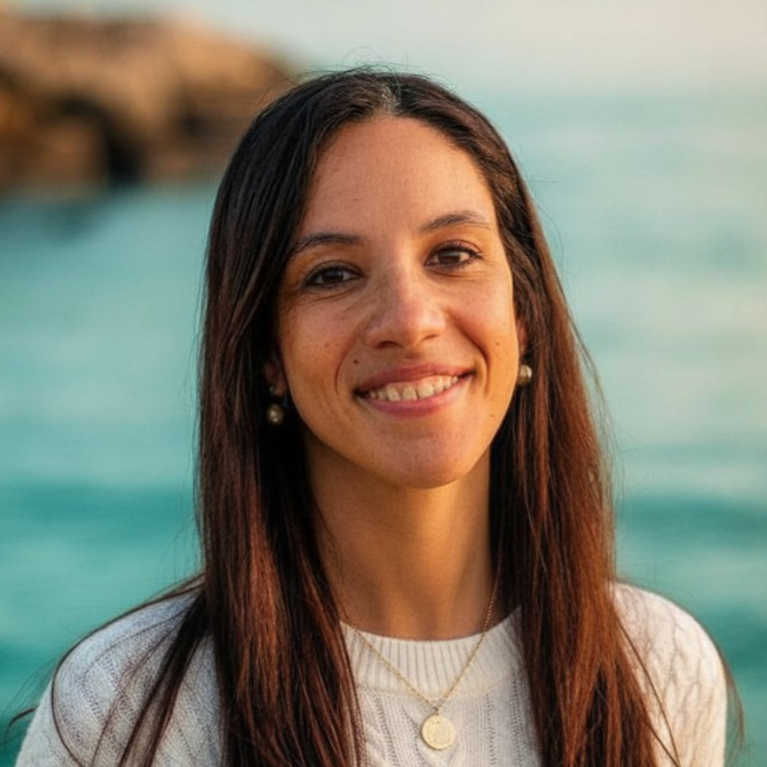 Linda Bouras - Formatrice Instagram | Acquisition & Vente