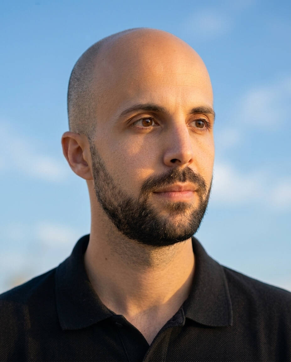 Rafik Benbey - Création de site web & Design UX/UI · Wordpress