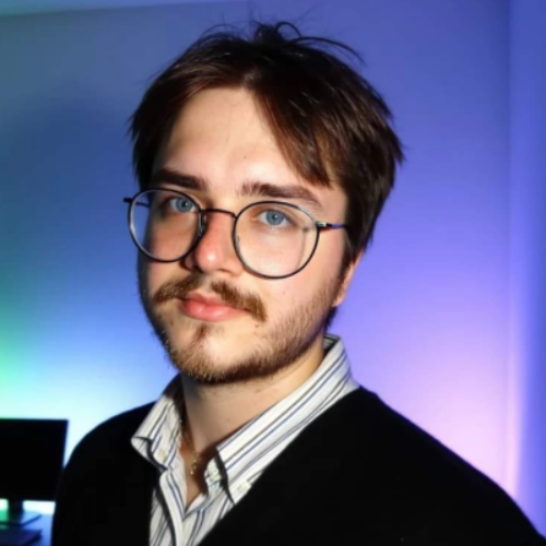 Flor De Bruyne - Data & AI Consultant