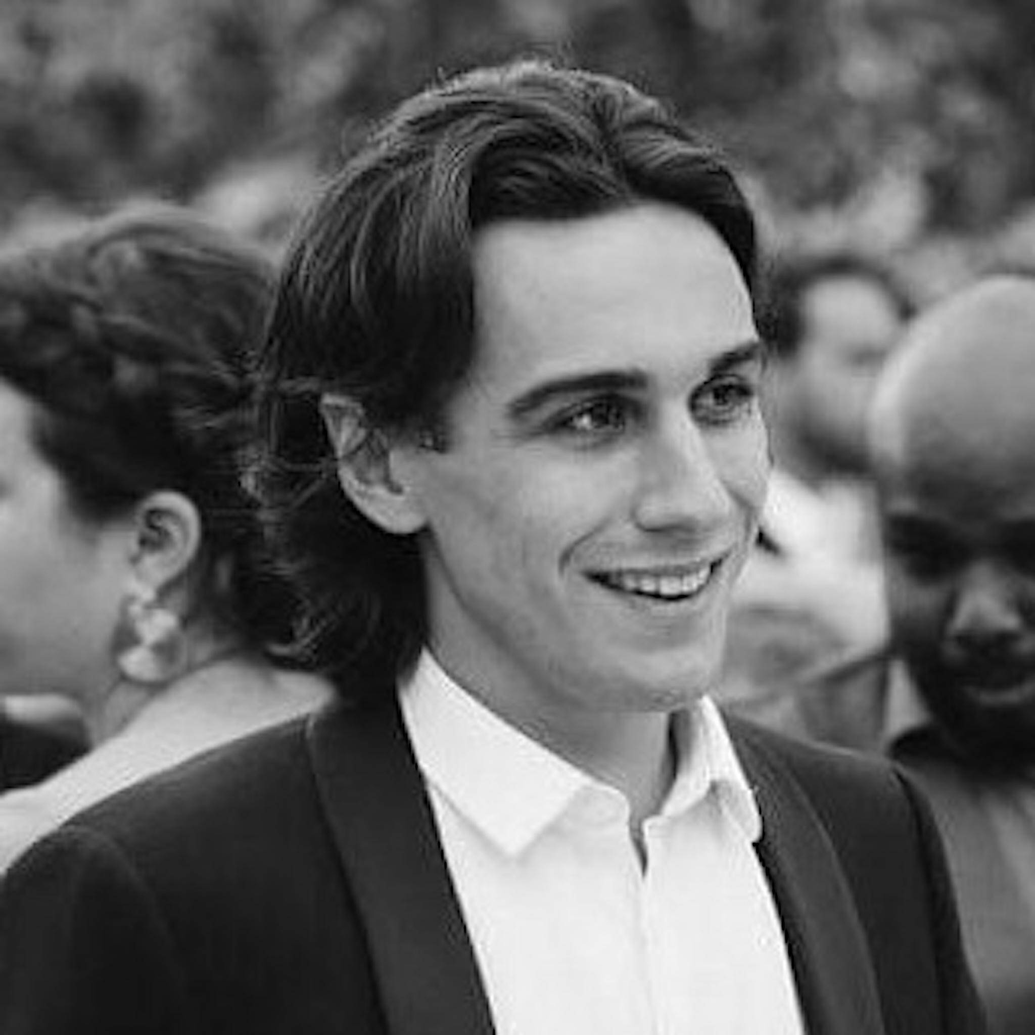 Victor M. - AI & Automation - Lovable / Cursor / Google