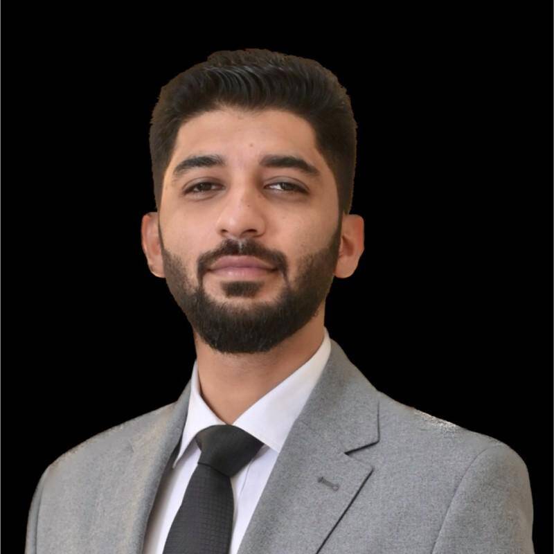 Ummad A. - Consultant Data & CRM Analytics | Luxury | Retail