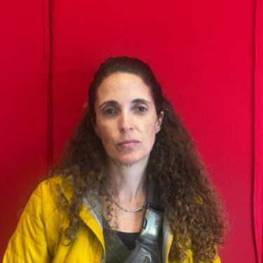 Leslie Elliot - Emprendedora, lectora y escritora