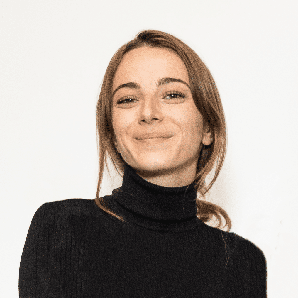 Dévy D'Anna Merveille - Graphiste | Directrice Artistique 