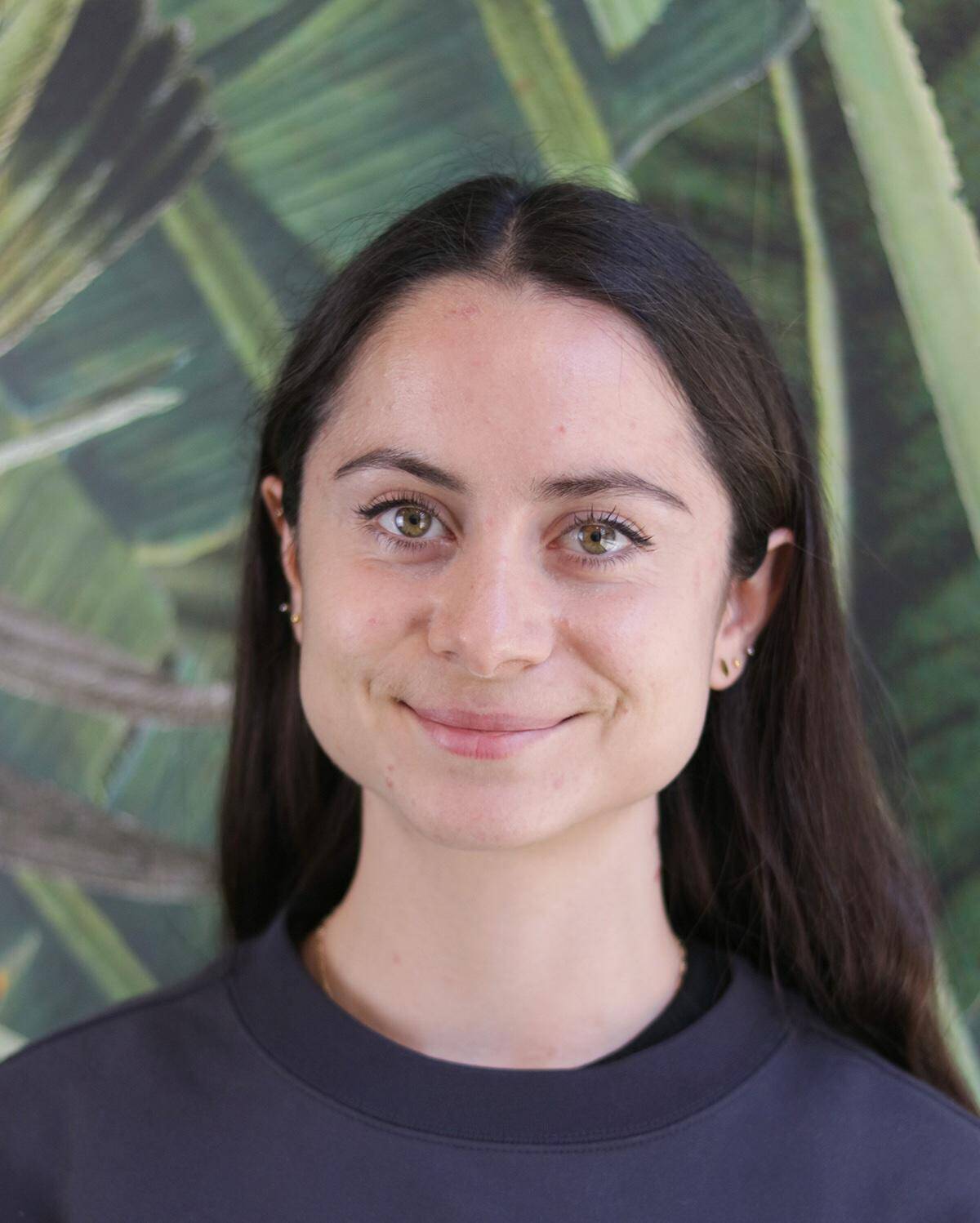 Sandra F. - Graphic & motion designer