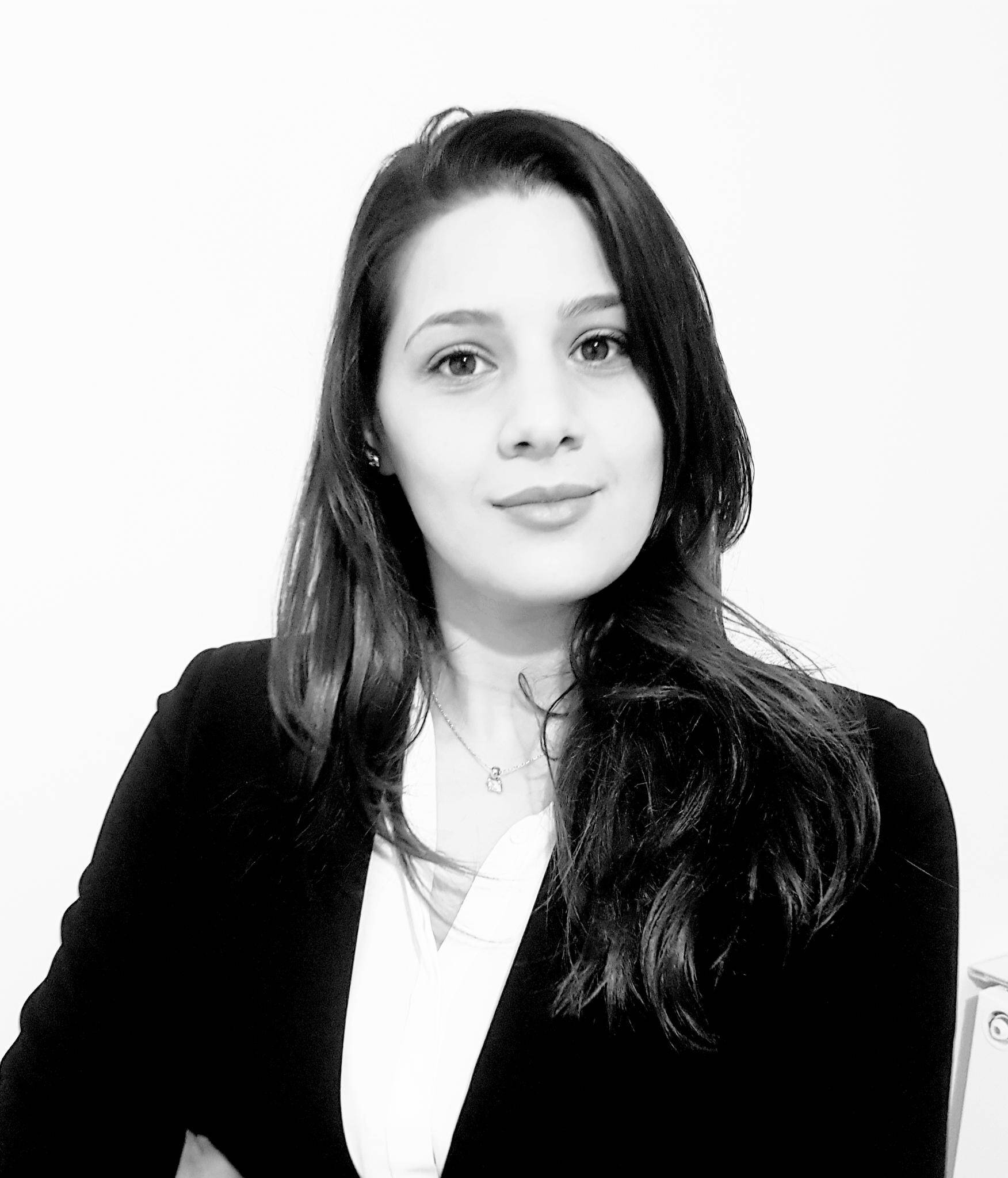 Assia  - Développeuse back-end (JAVA)