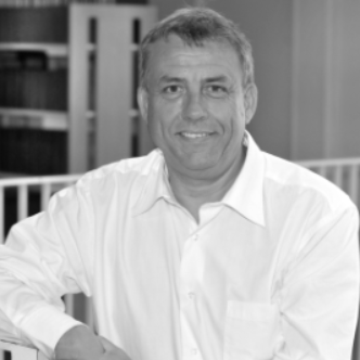 Gerard  - Directeur Général