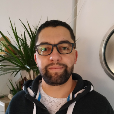 Idir Alliche - DÉVELOPPEUR FULL STACK / CHEF DE PROJETTECHNIQUE