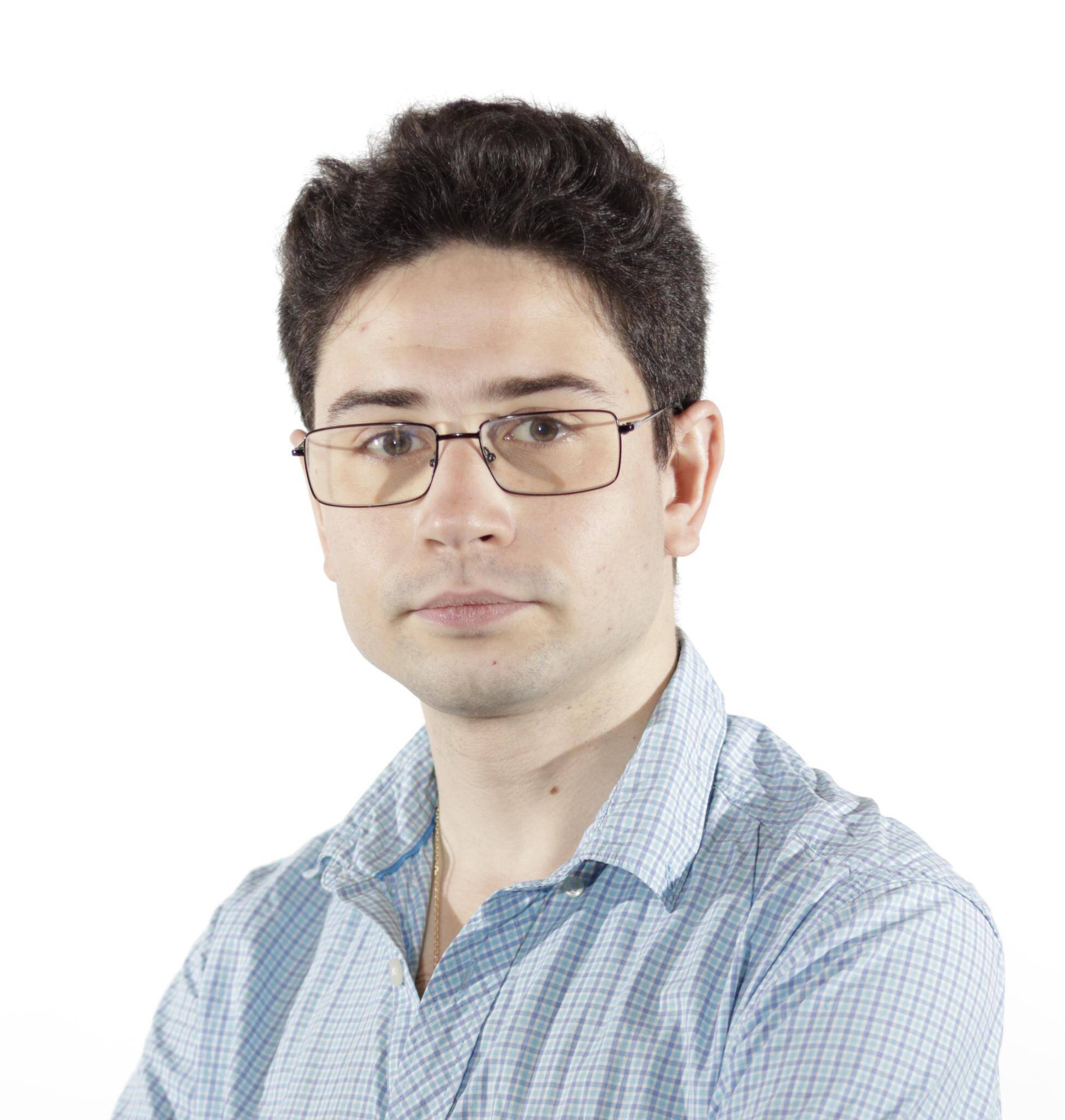 Mario Gabriel Núñez Alcázar De Velasco - Desallorador Multiplataforma y Técnico IT
