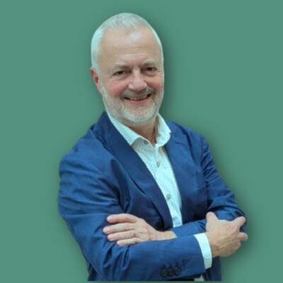 Eric  - DIRECTEUR DE PROJETS – TRANSFORMATIONS COMPLEXES M