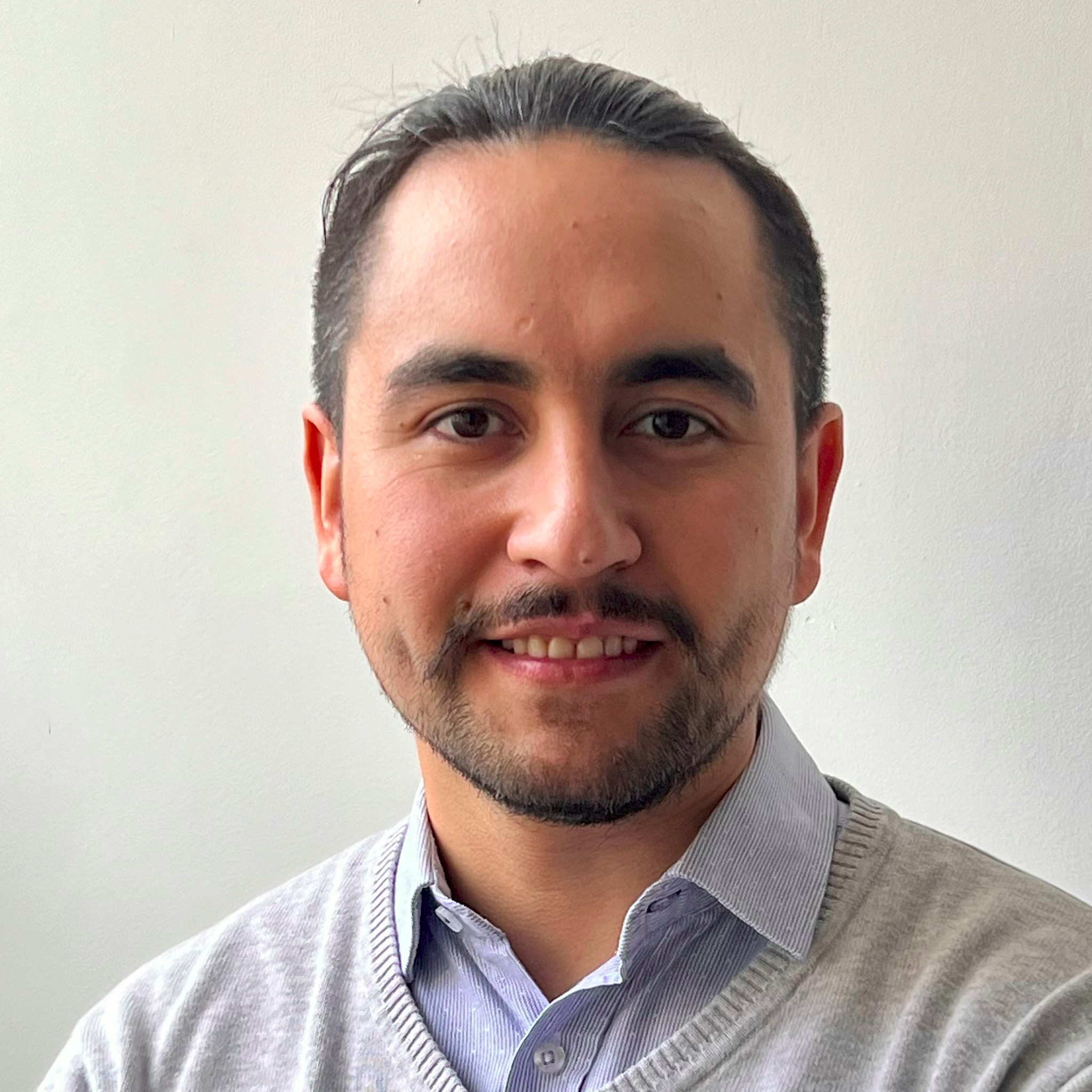 Alonso Valdés - Data Scientist & Full-Stack Developer - Economist