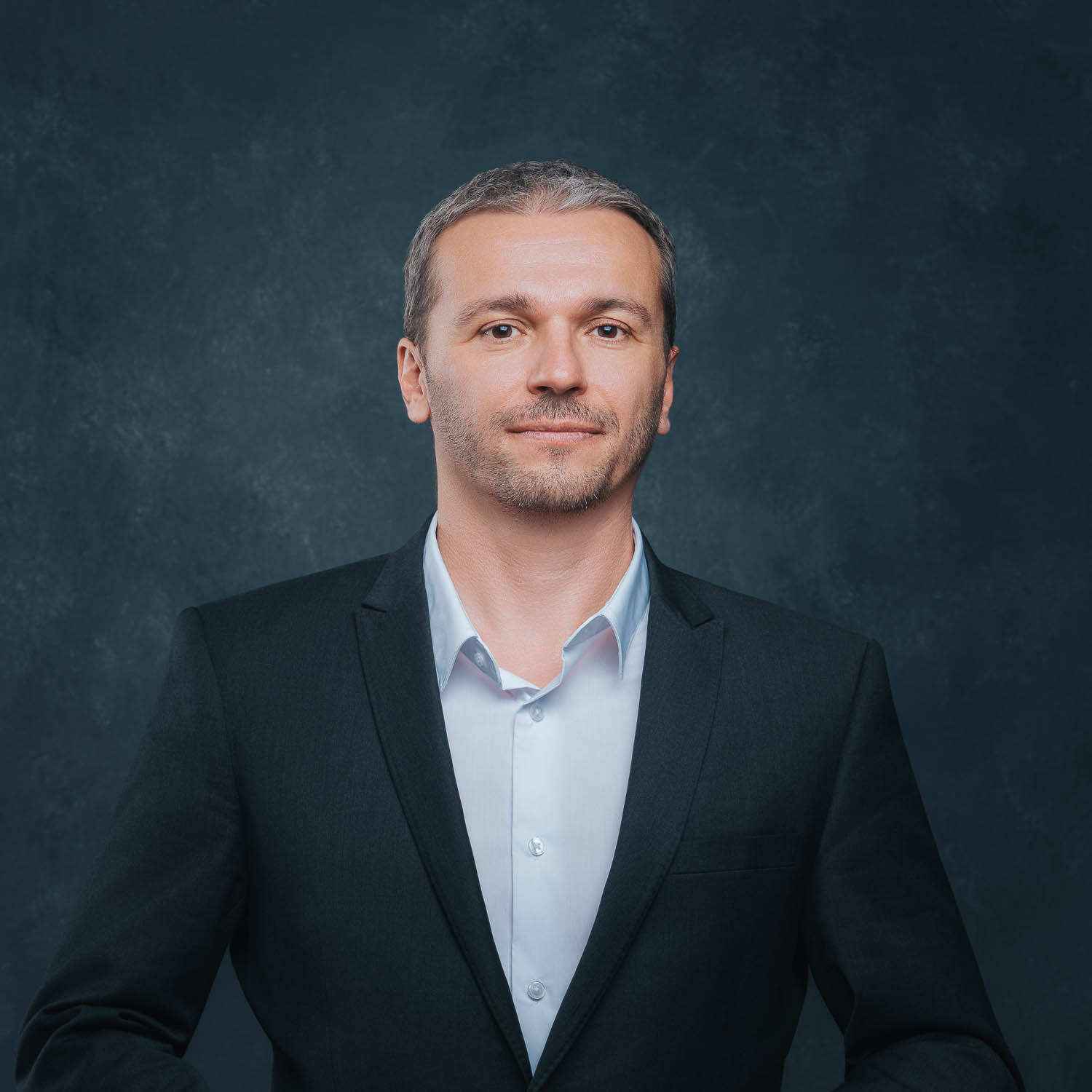 Yohann Ploivy - Chef de projet IT - Data 