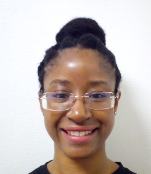 Lindsay M. - Assistante de direction & Office Manager