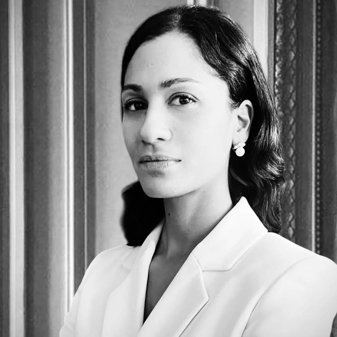 Carine B.