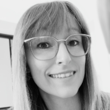 Anthéa M.