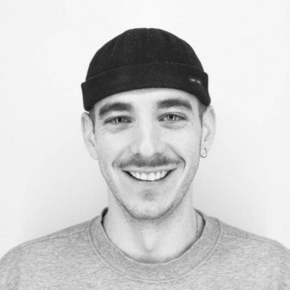 Maxime N. - Customer Care Specialist - Operation Manager 