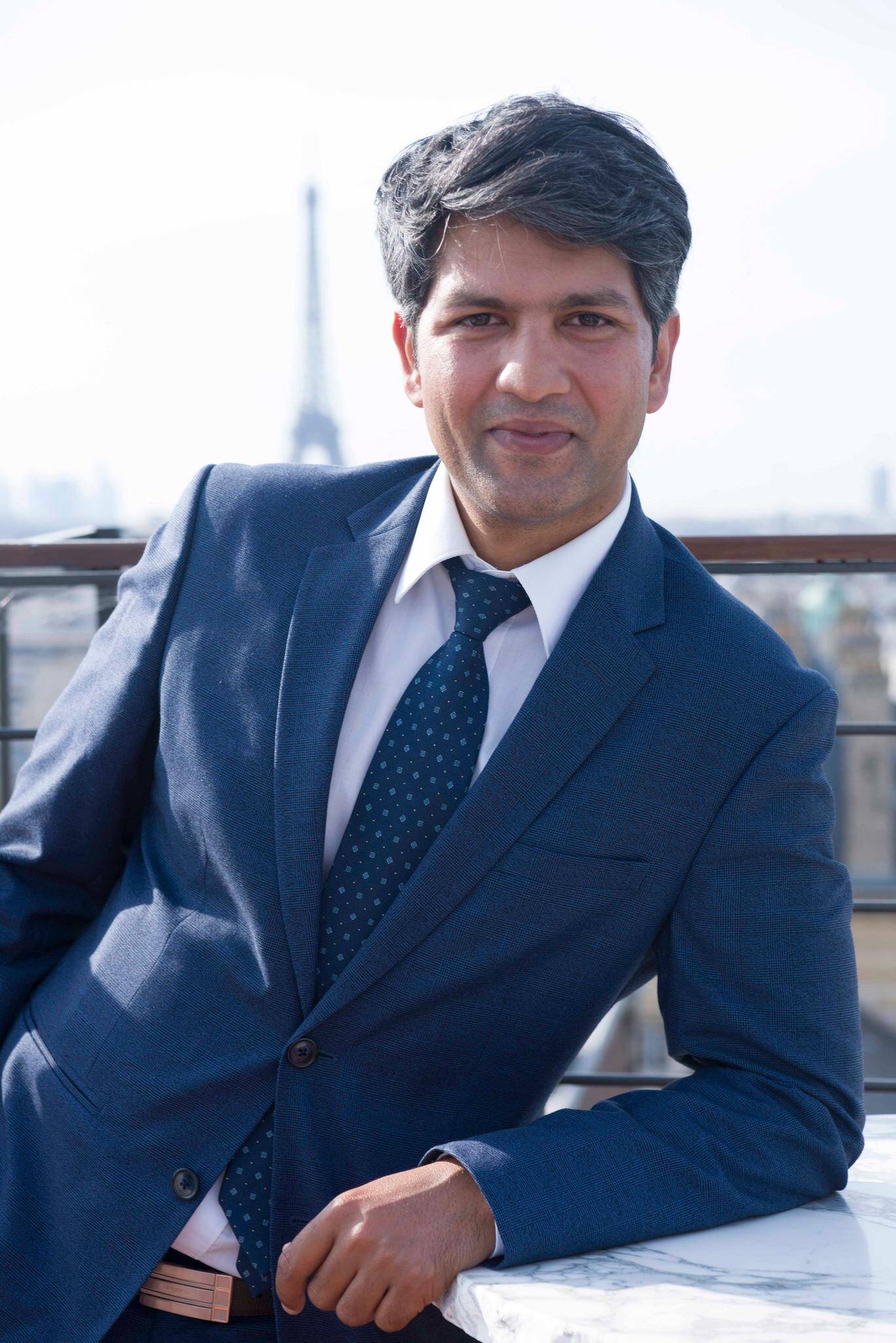 Himanshu G. - Expert IA & Data Strategy | GenAI & Agents | Ex-EY