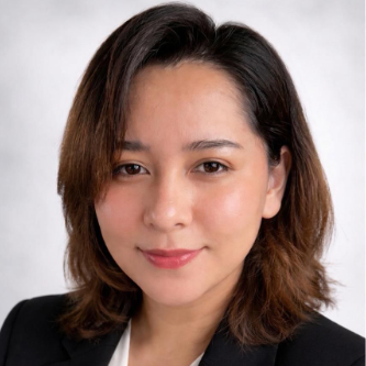 María Susano - Business Analyst