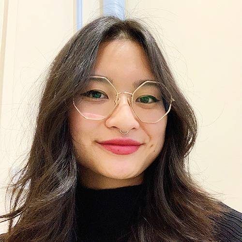 Soline S. - DIRECTRICE ARTISTIQUE RÉSEAUX SOCIAUX WEBDESIGNER