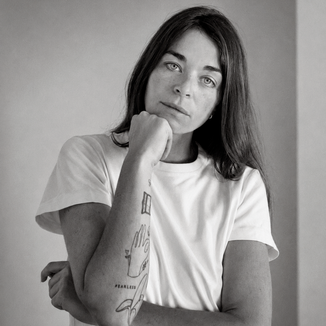 Alice C. - Creative Director ☕ Brand Strategist & Designer