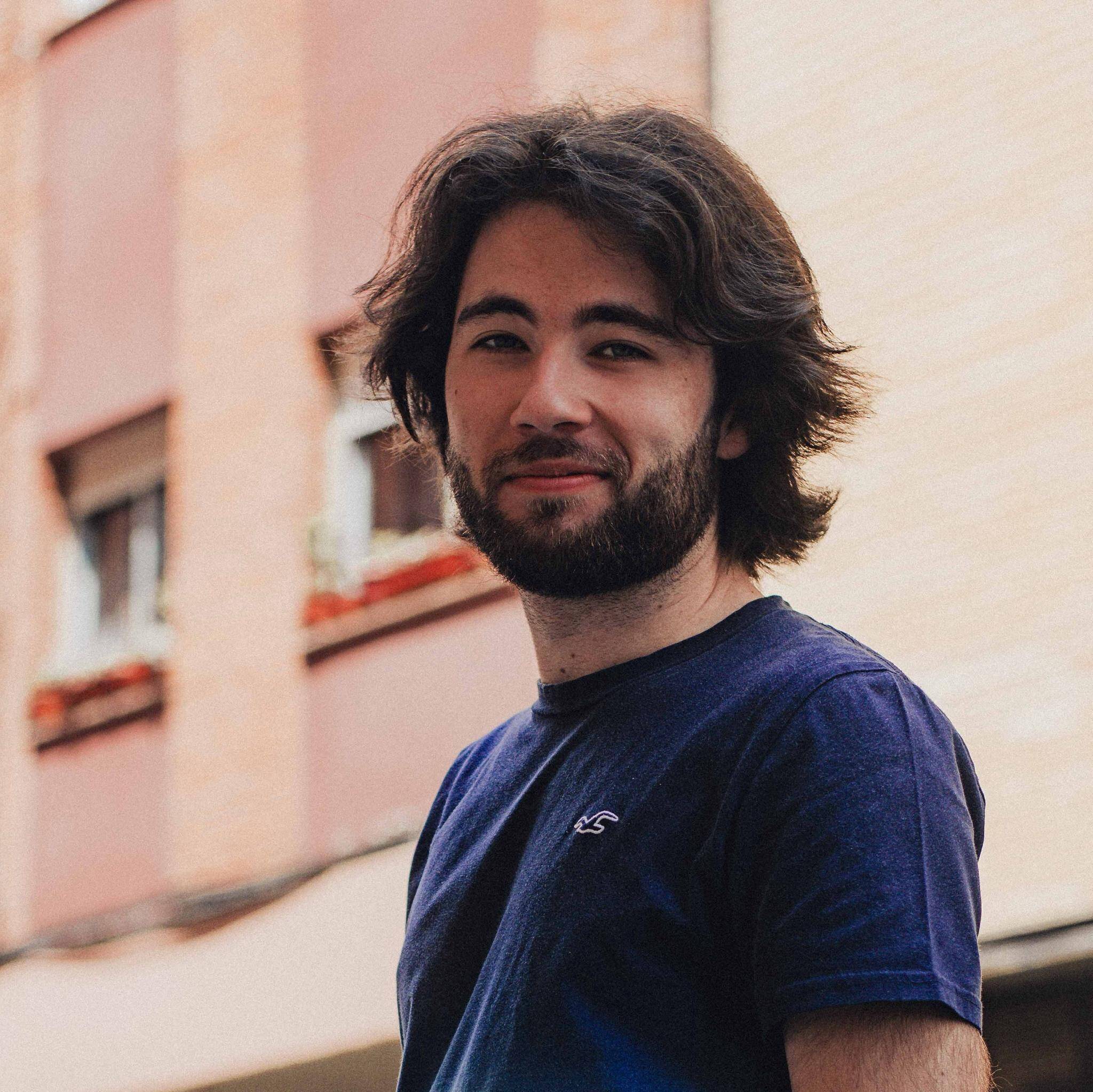 Killian Clément - Motion Designer | Graphisme 2D/3D ⚡