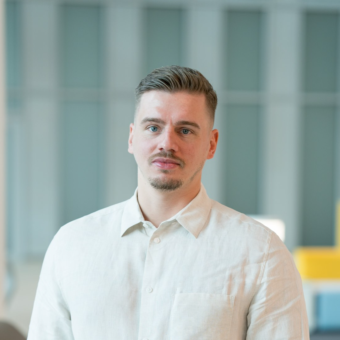 Janek Winkelsträter - Consulting