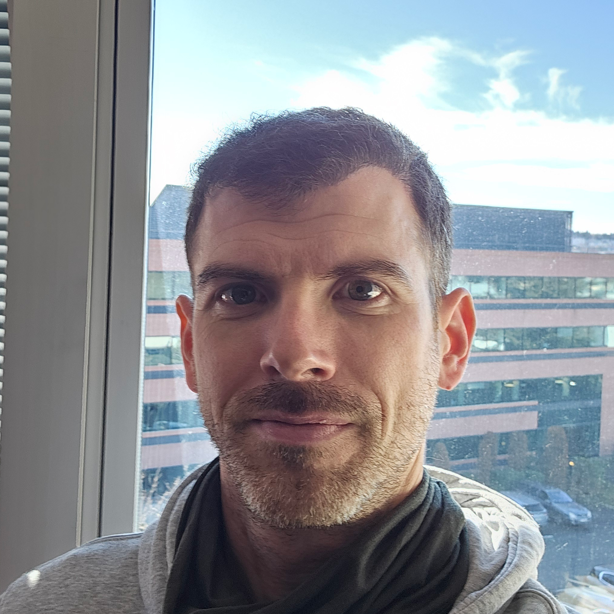Sylvain Paillasse - ✨Développeur dotnet C# | DevOps | Azure Certified