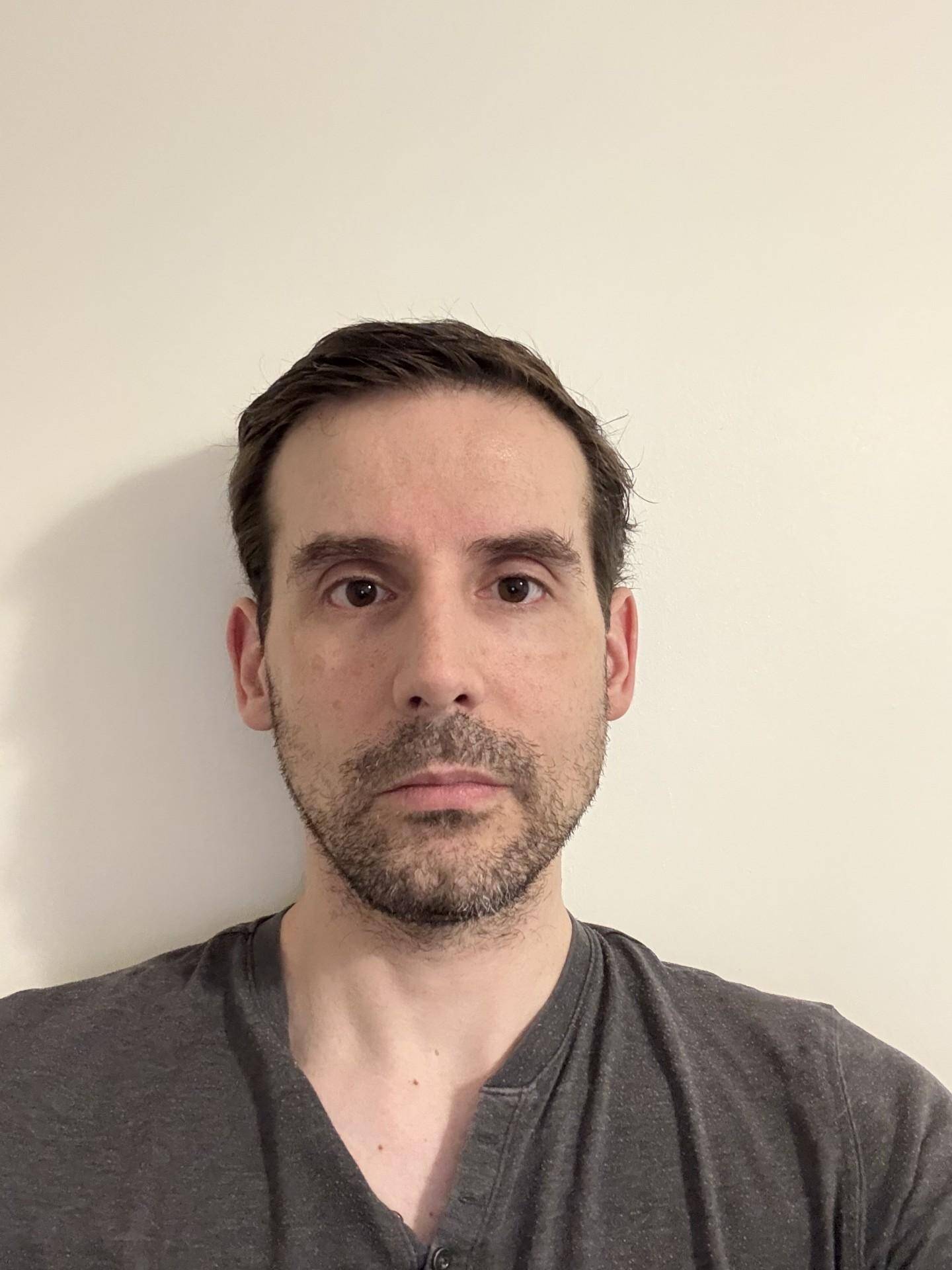 Alexandre  - Windows system administrator