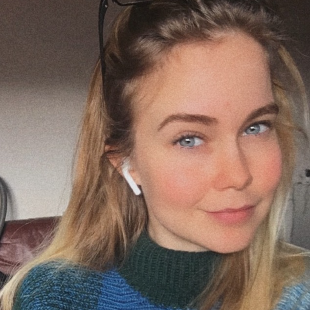 Nadia Anastasia F.
