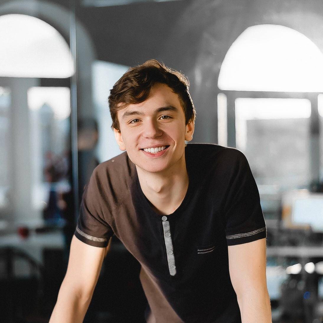 Artem Kazakov