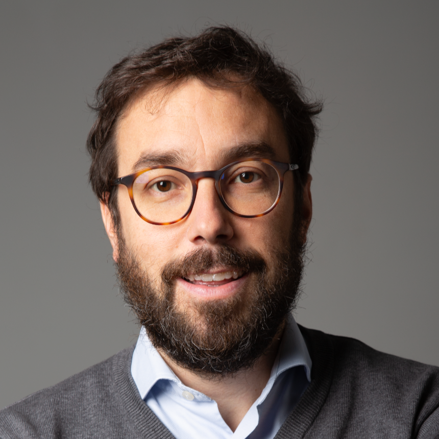 Santiago González