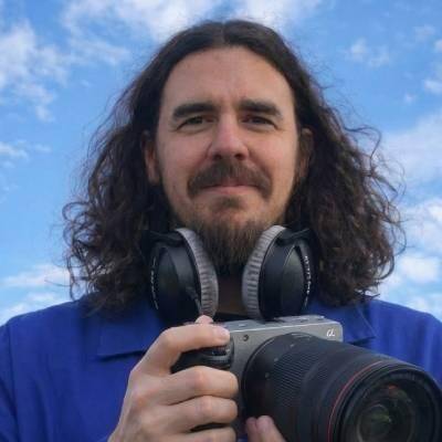 Mihnea Aliciu - Infographiste, Vidéaste, Monteur Video