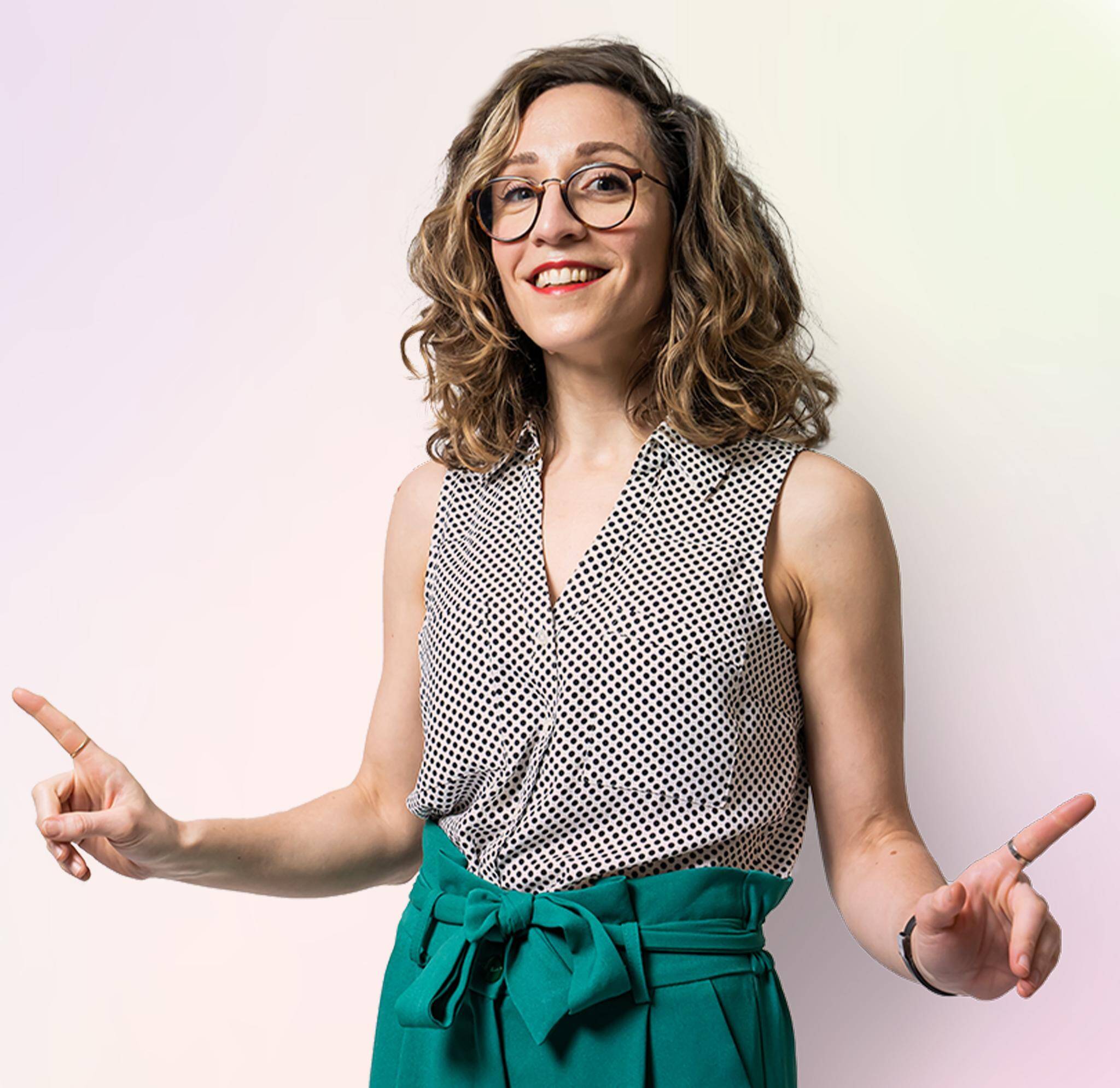 Joanne M. - Art Director | Motion Designer | Video AI