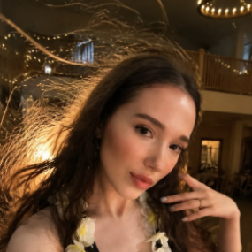 Kassandra L. - | Translation & Interpretation | Eng–Ger–Ukr–Rus