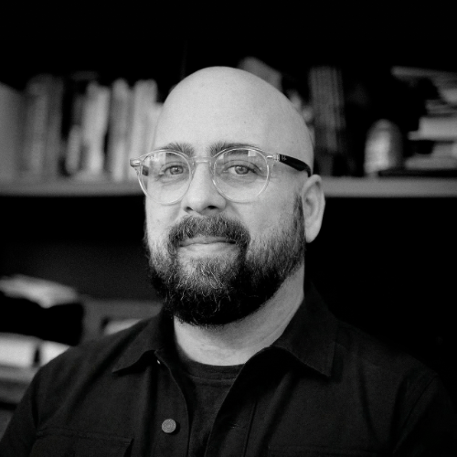 Ique Zaidan - Senior Graphic Designer