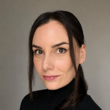 Nora Miklos - Senior Ecommerce Consultant