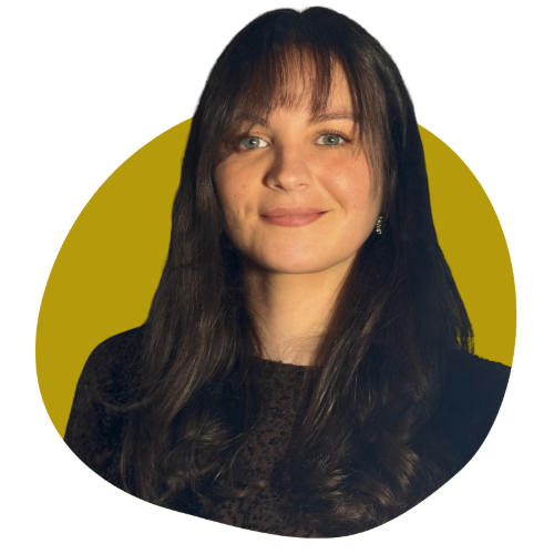 Yona Delattre - Social Media Manager