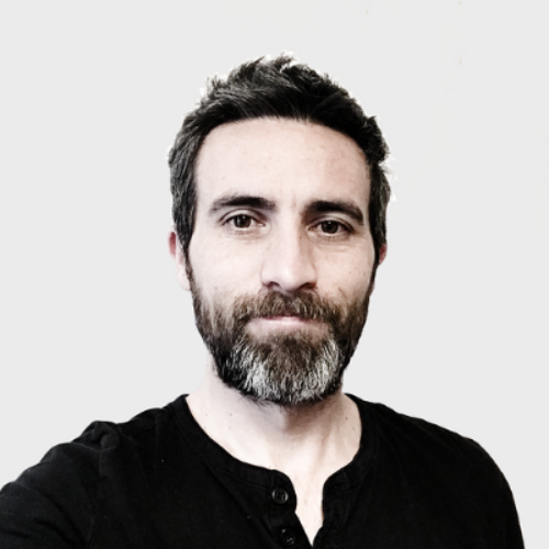 Gerard H. - Diseñador gráfico sénior · Editorial, Branding B2B