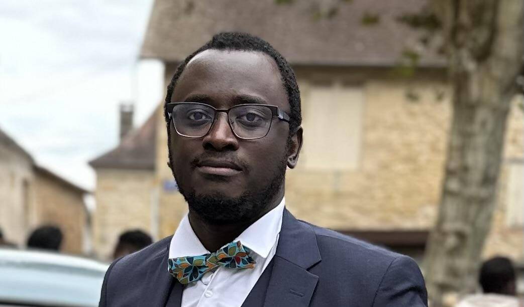 Ernest Tsape Legomo - Chief Excel Officer (Deutsch & Français)