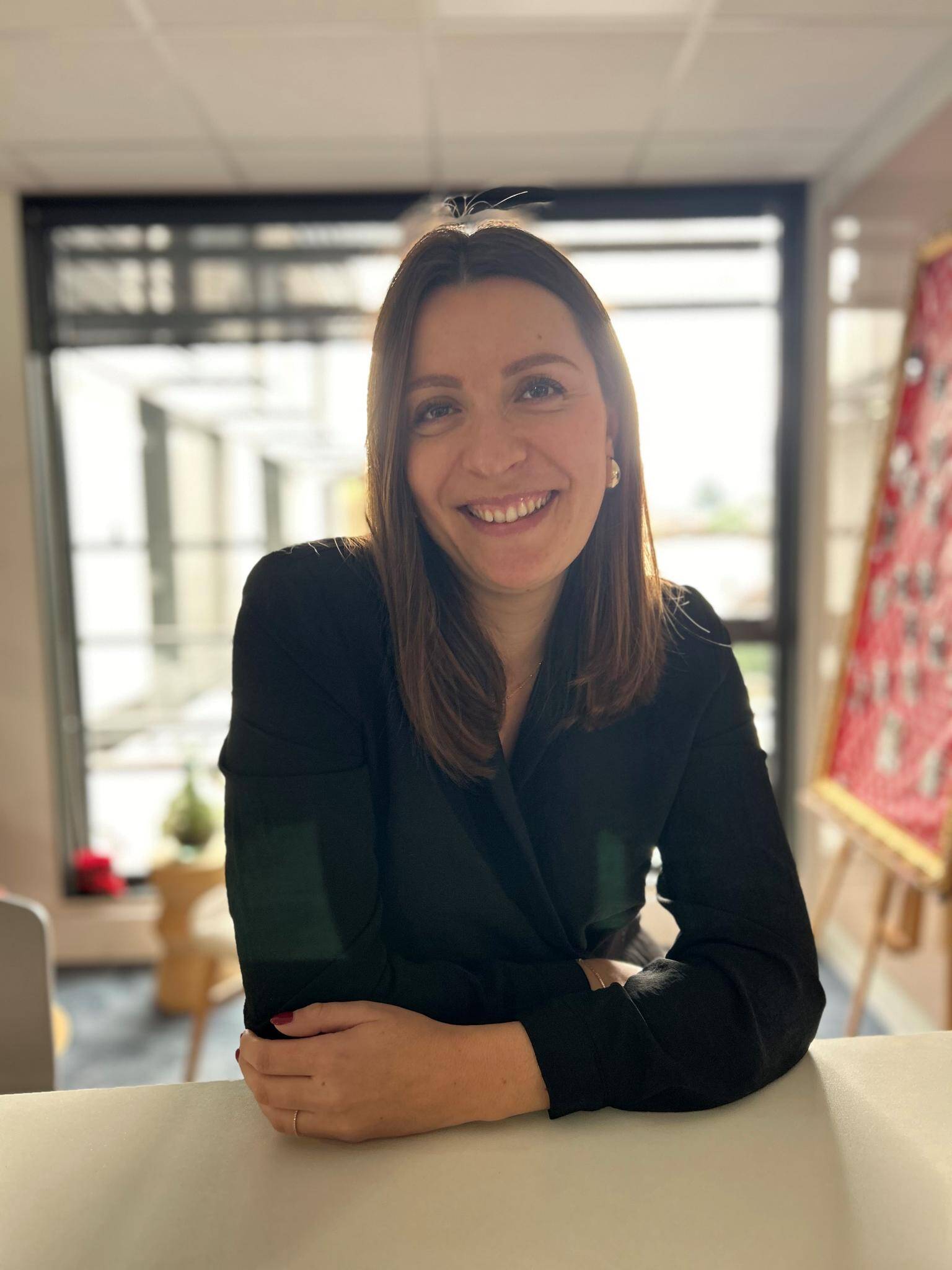 Julie M. - Directrice artistique – branding, Social Media & c