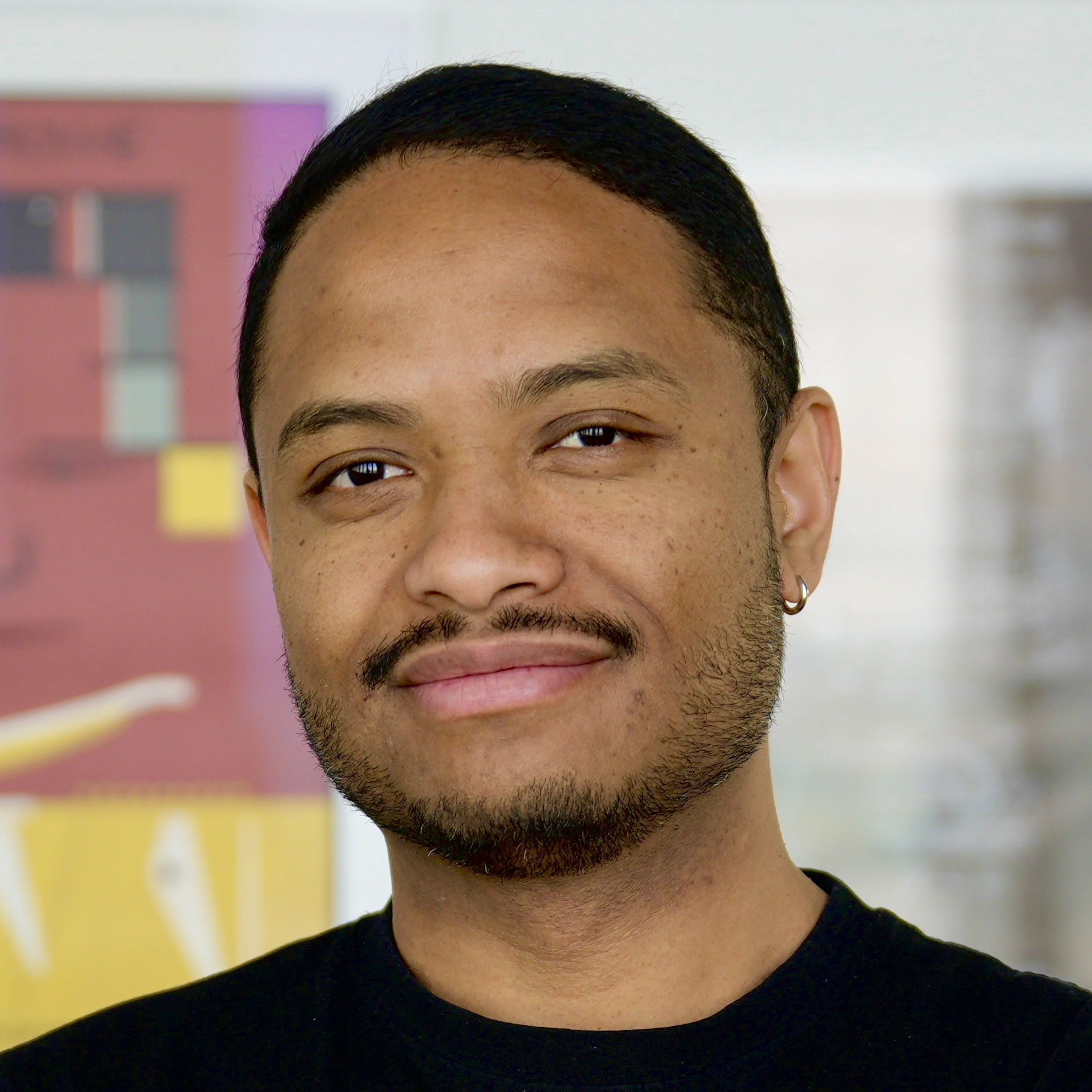 Johary R. - 🚀 Growth Hacking 📞 Lead Gen 📈 Web Analytics