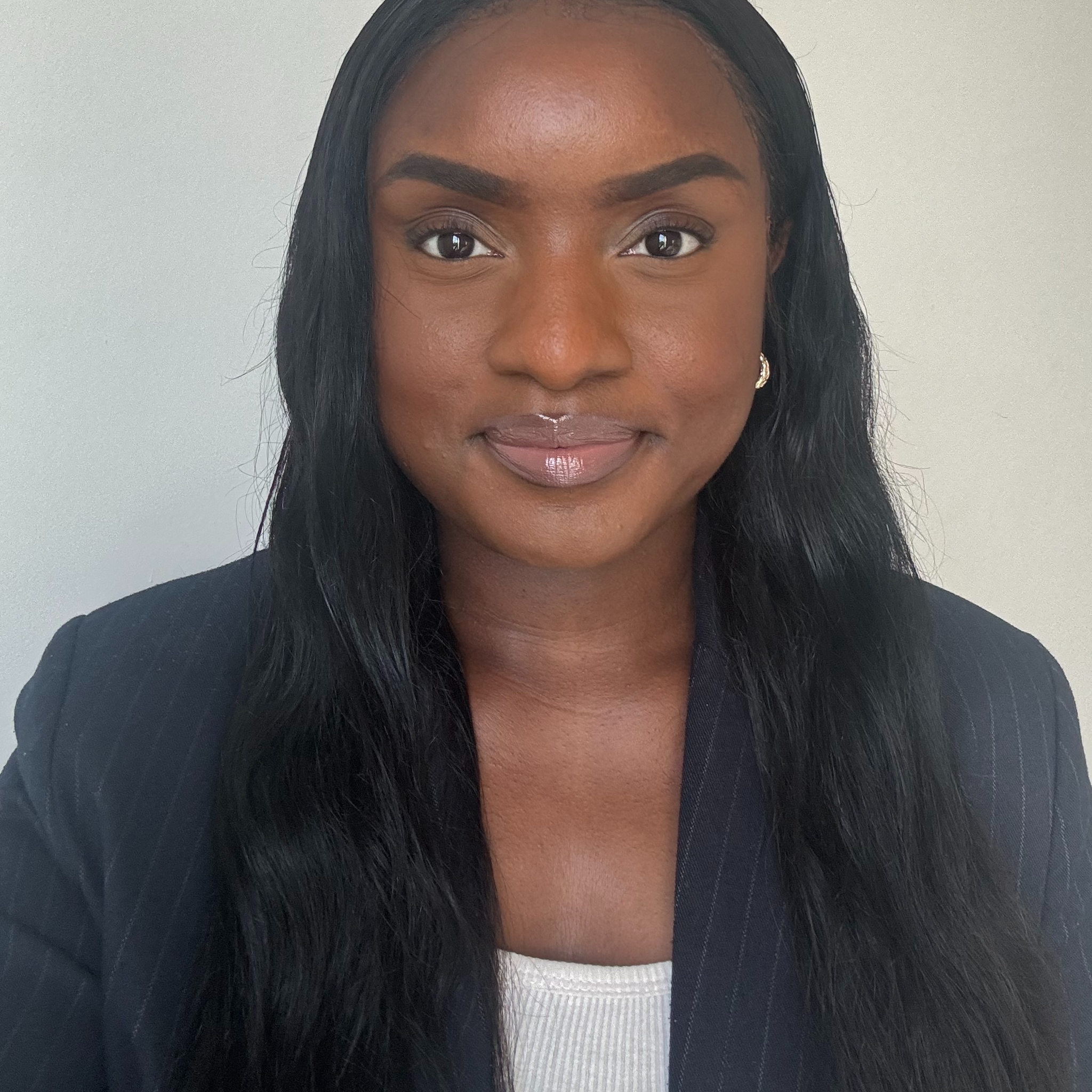 Joah Moulangou - 🎯 Experte en Recrutement