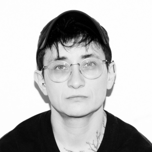 Emil L.