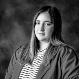 Sabina Mogildea - Graphic Designer