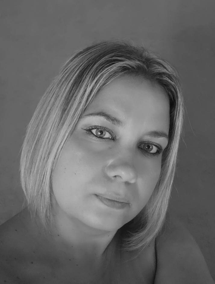 Elodie Debord